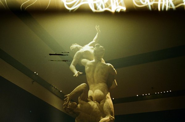 Les Métamorphoses Sociales à Travers les Révolutions Politiques : Un Voyage Transformateur